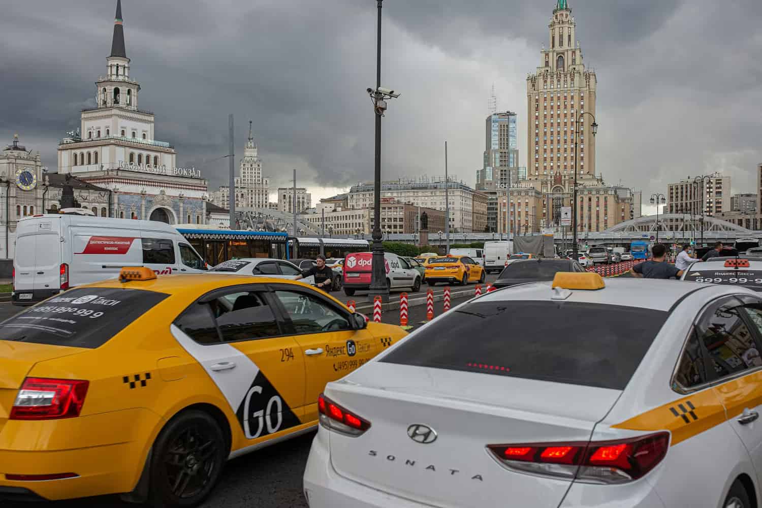 Как устроиться на работу водителем такси: требования и процесс трудоустройства - 1